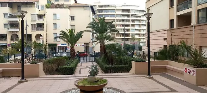 Apartment Cosy Blue Classe 2 Etoiles Piscine Parking Clim Terrasse Cannes France
